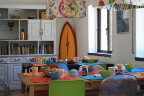 Отель Moby Dick Lodge  Малвейра